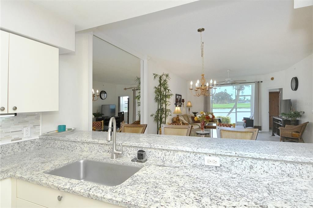 En Venta: $255,000 (2 camas, 2 baños, 1433 Pies cuadrados)