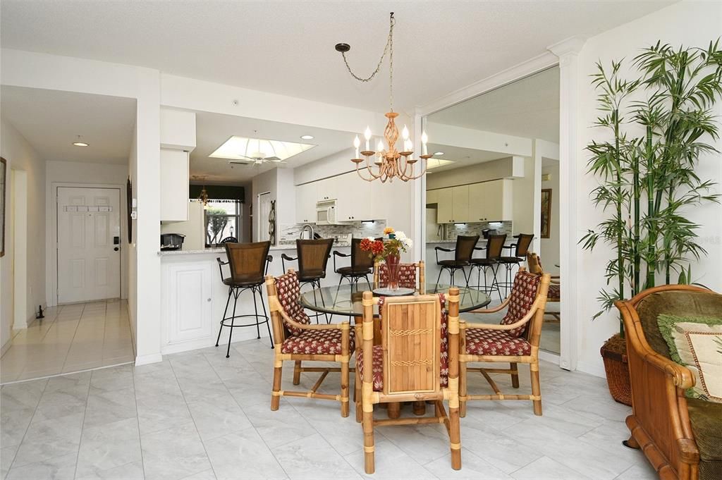 En Venta: $255,000 (2 camas, 2 baños, 1433 Pies cuadrados)