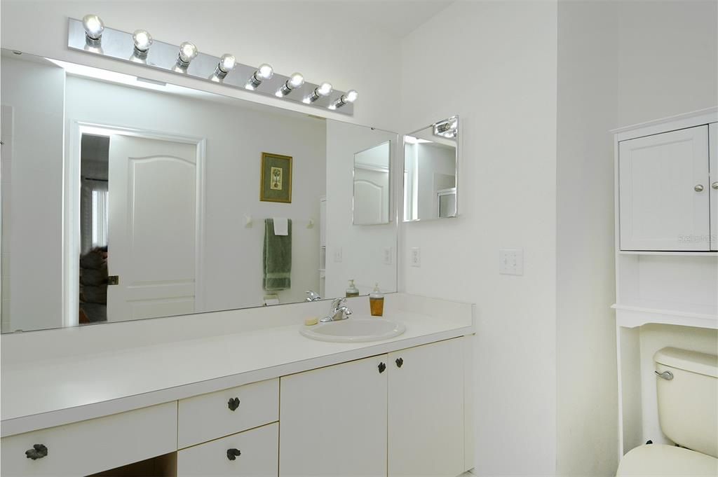 En Venta: $255,000 (2 camas, 2 baños, 1433 Pies cuadrados)