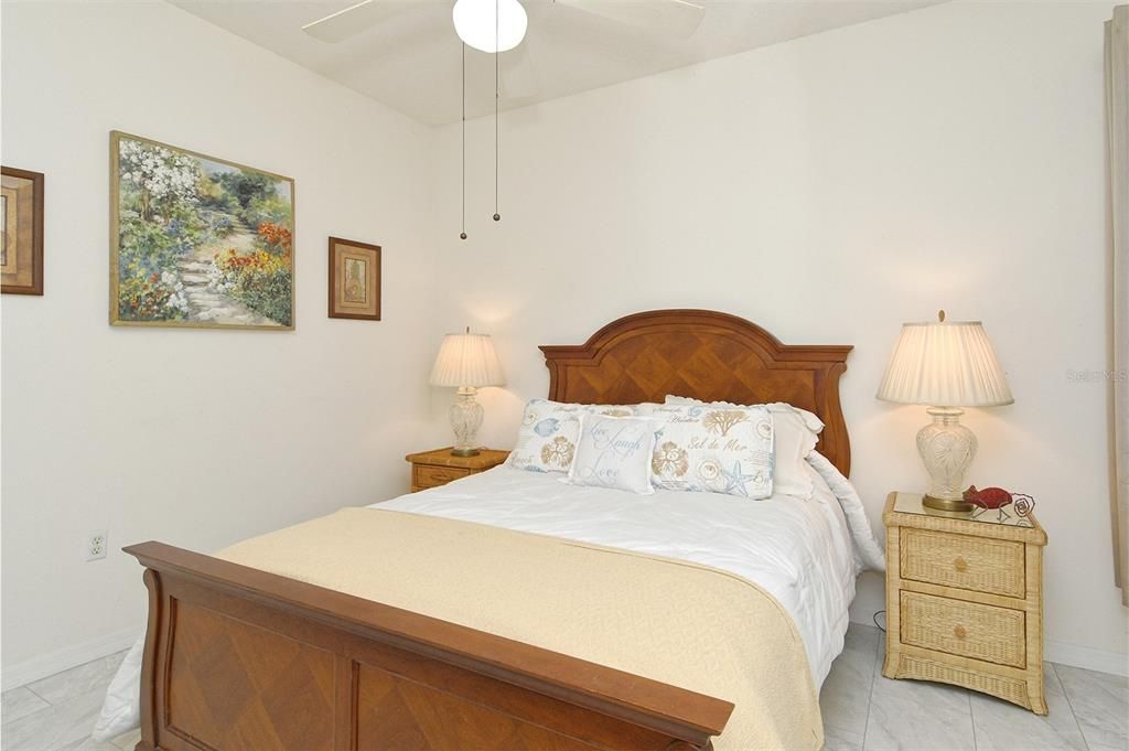 En Venta: $255,000 (2 camas, 2 baños, 1433 Pies cuadrados)