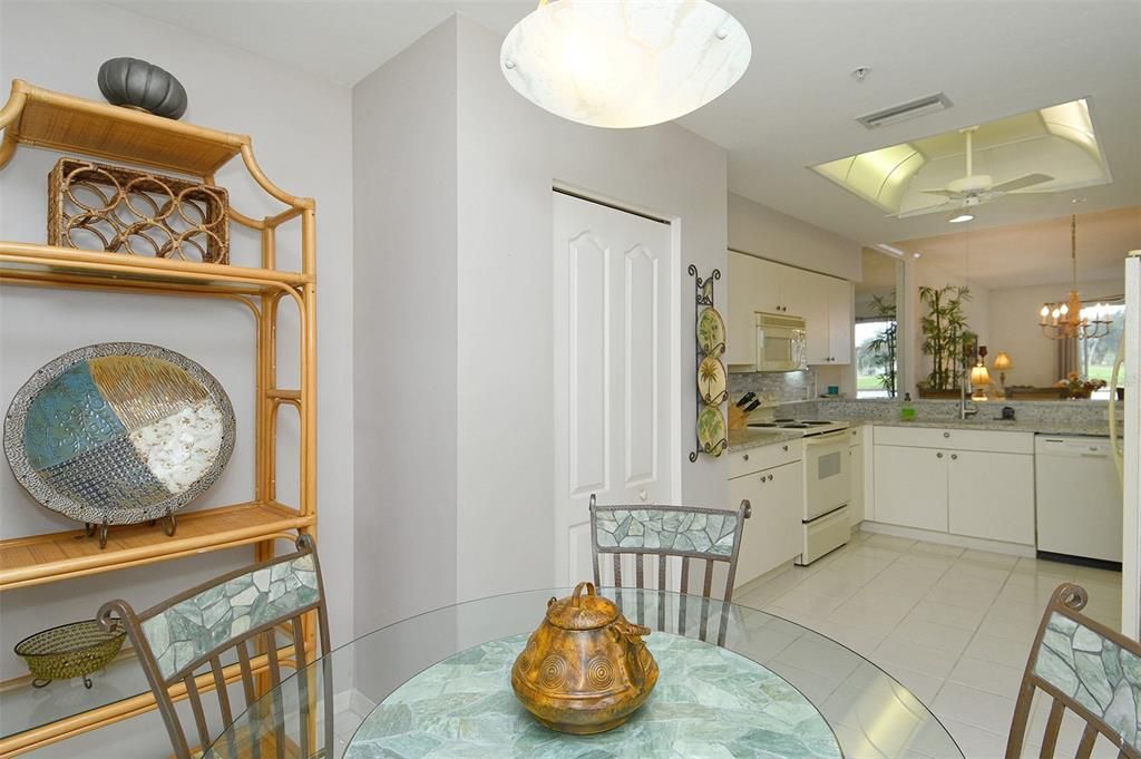 En Venta: $255,000 (2 camas, 2 baños, 1433 Pies cuadrados)