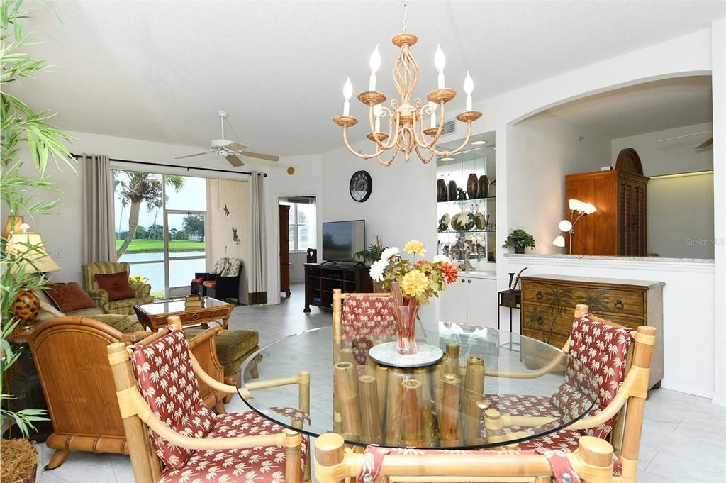 En Venta: $255,000 (2 camas, 2 baños, 1433 Pies cuadrados)