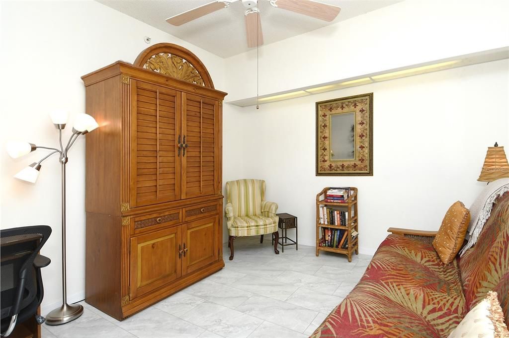 En Venta: $255,000 (2 camas, 2 baños, 1433 Pies cuadrados)