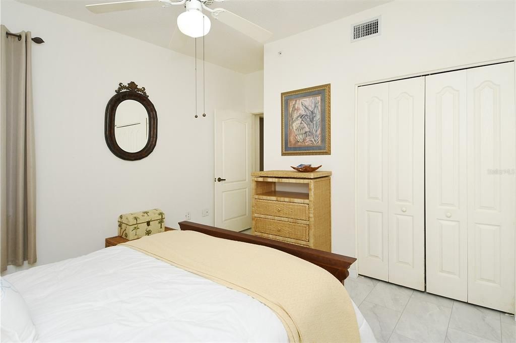 En Venta: $255,000 (2 camas, 2 baños, 1433 Pies cuadrados)