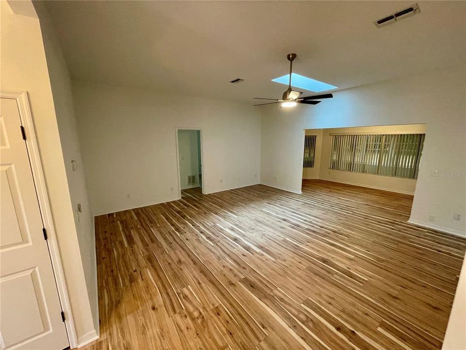 For Rent: $1,800 (2 beds, 2 baths, 1534 Square Feet)