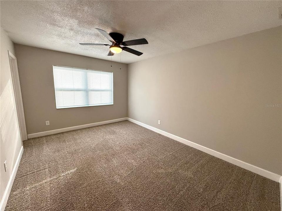 出租: $2,299 (4 贝兹, 2 浴室, 1525 平方英尺)