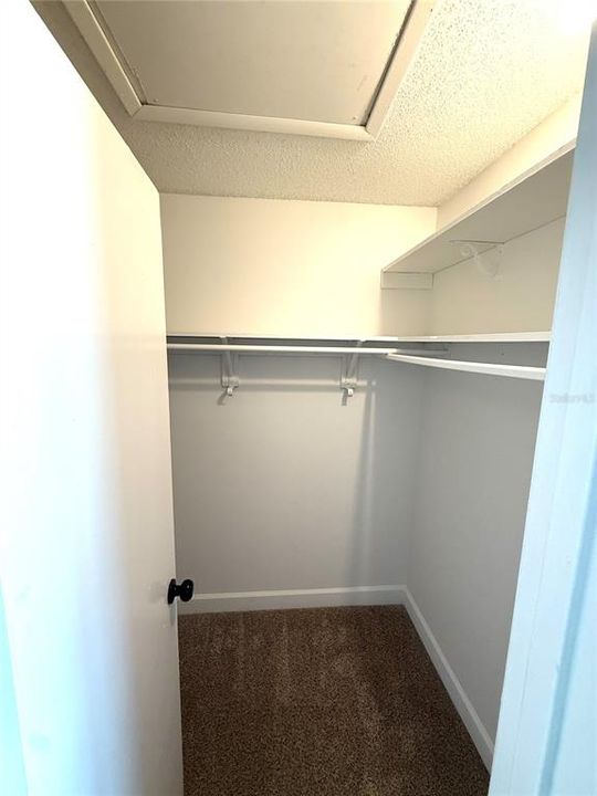 出租: $2,299 (4 贝兹, 2 浴室, 1525 平方英尺)