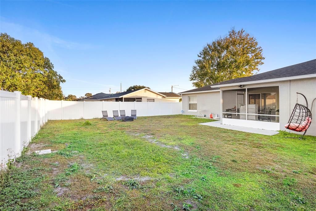 For Sale: $249,900 (3 beds, 2 baths, 1129 Square Feet)