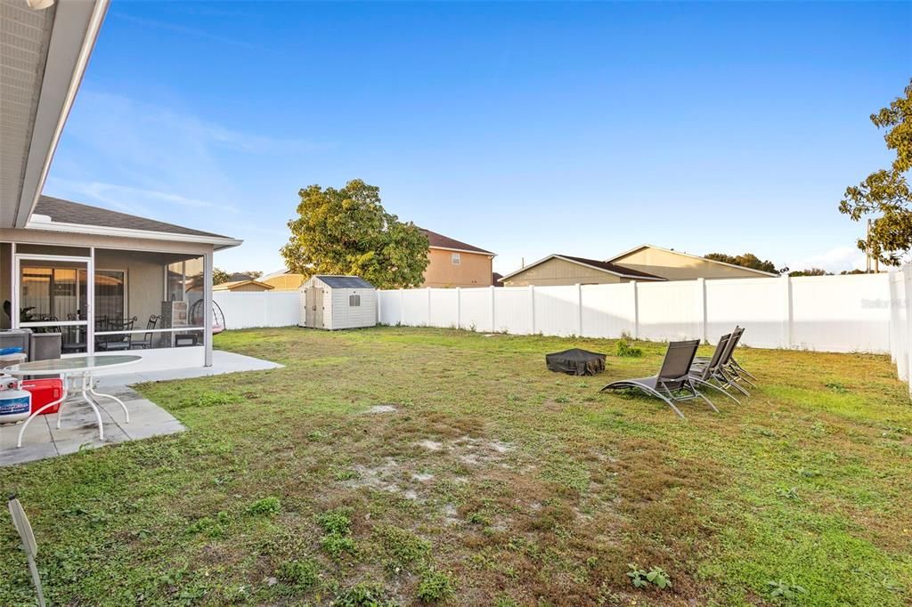 For Sale: $249,900 (3 beds, 2 baths, 1129 Square Feet)