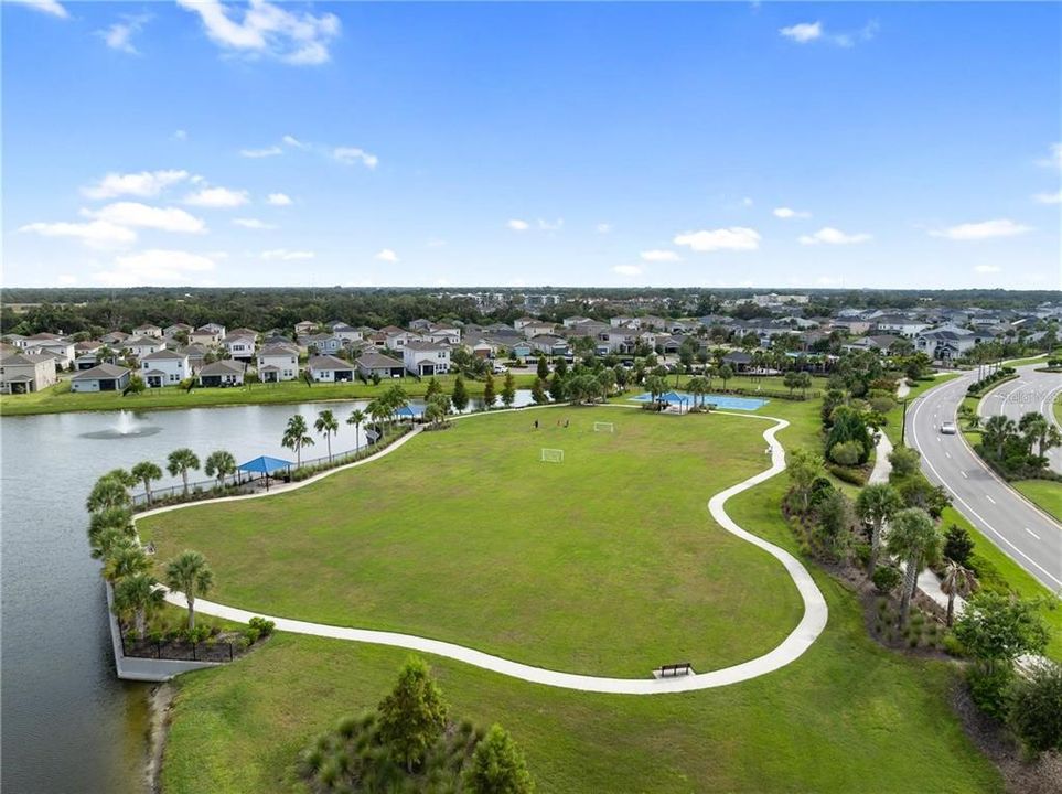 For Sale: $374,900 (4 beds, 2 baths, 1633 Square Feet)