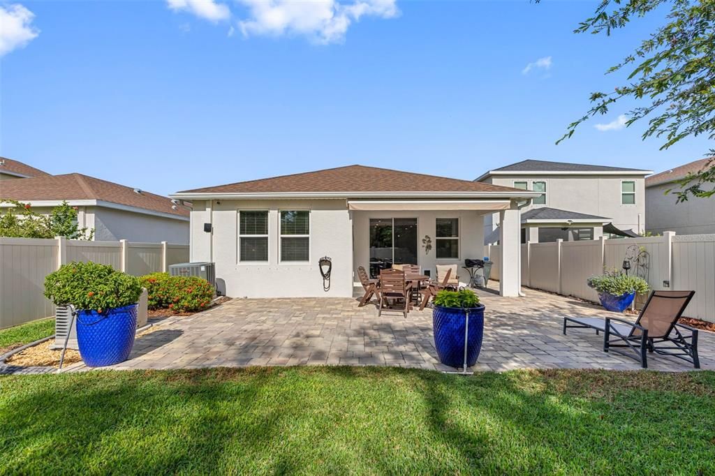 For Sale: $374,900 (4 beds, 2 baths, 1633 Square Feet)