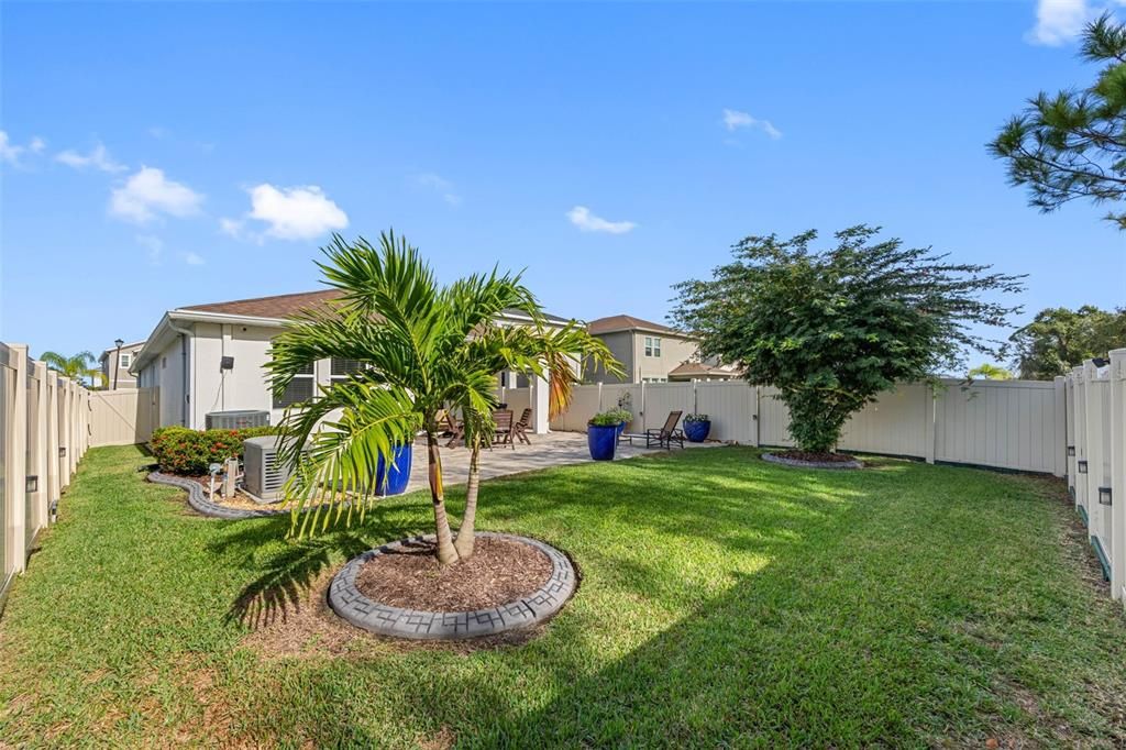 For Sale: $374,900 (4 beds, 2 baths, 1633 Square Feet)