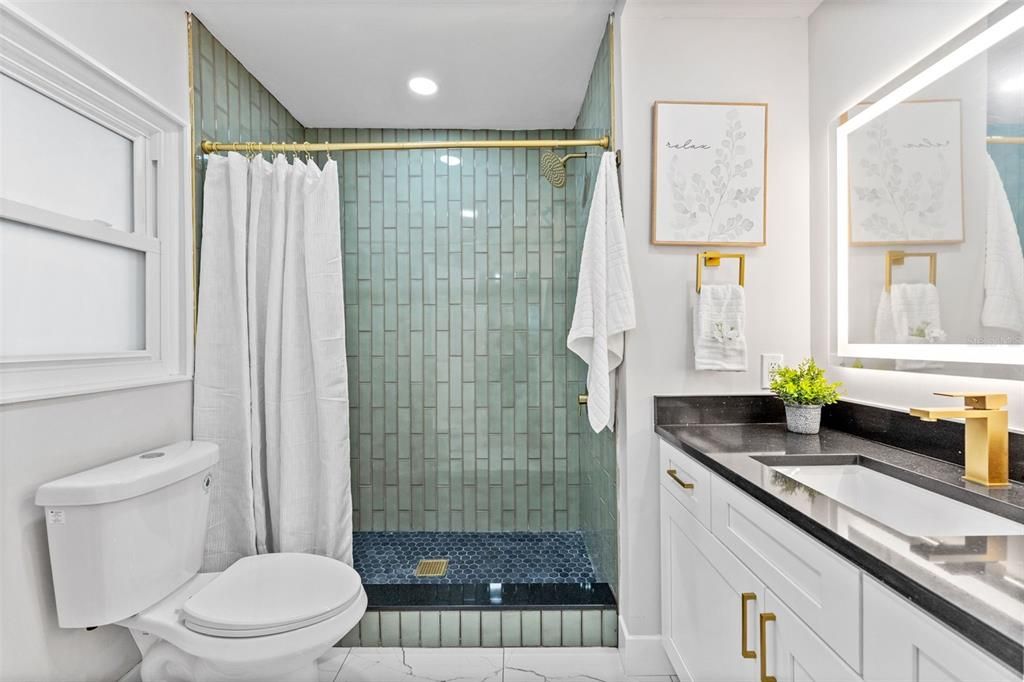 For Sale: $569,000 (3 beds, 3 baths, 1834 Square Feet)