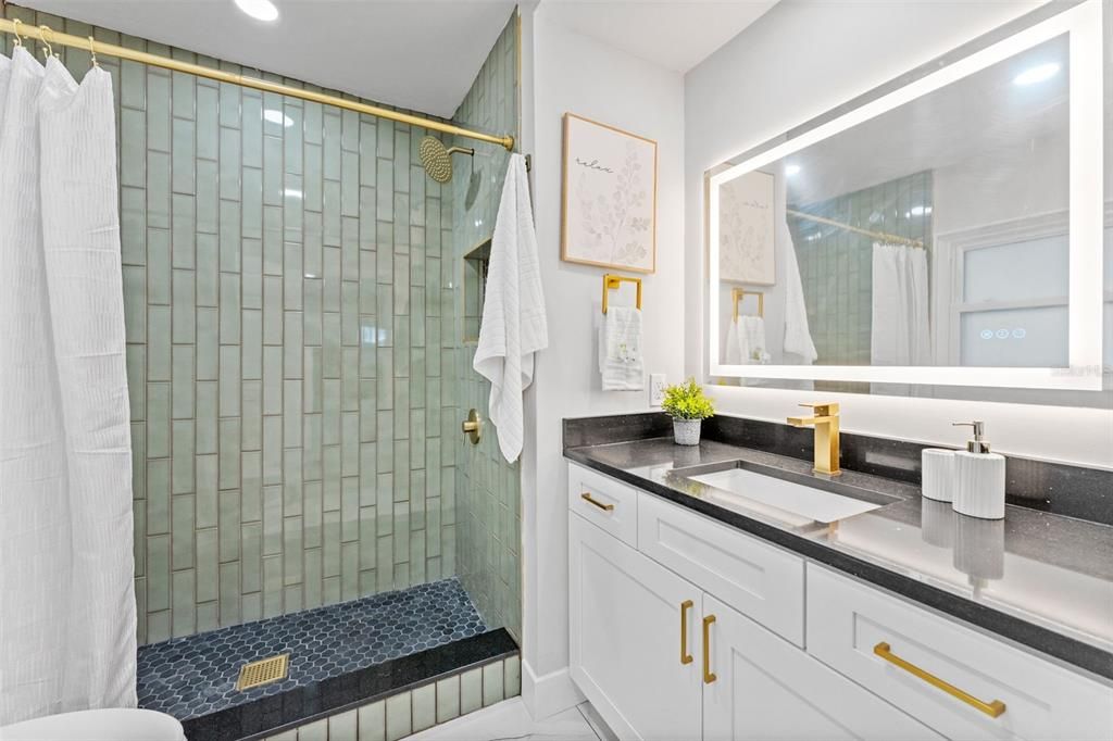 For Sale: $569,000 (3 beds, 3 baths, 1834 Square Feet)