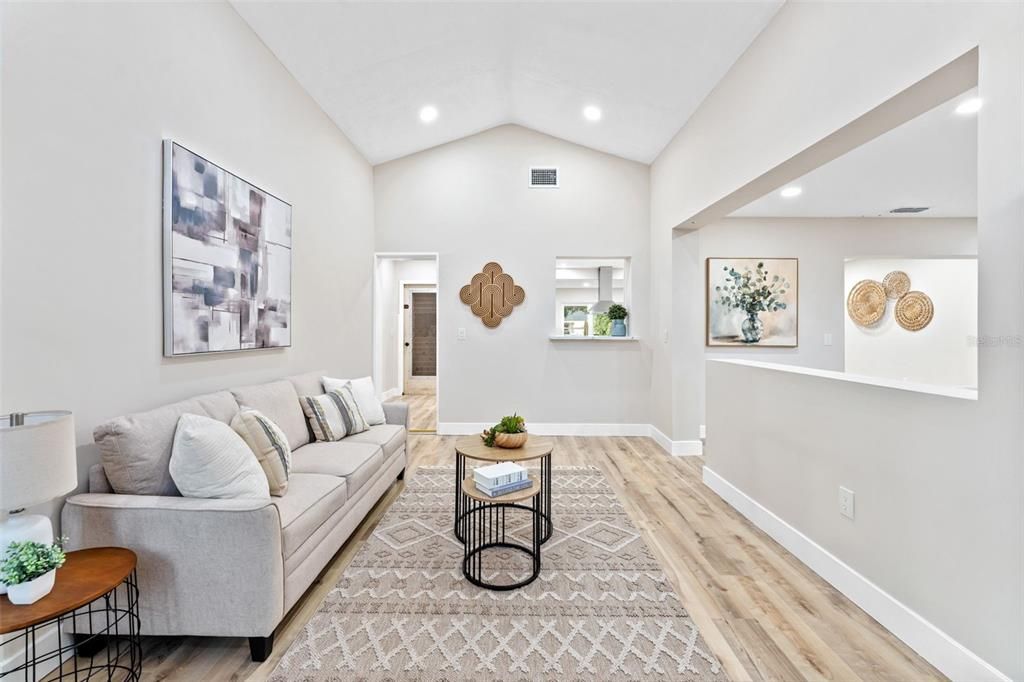 For Sale: $569,000 (3 beds, 3 baths, 1834 Square Feet)