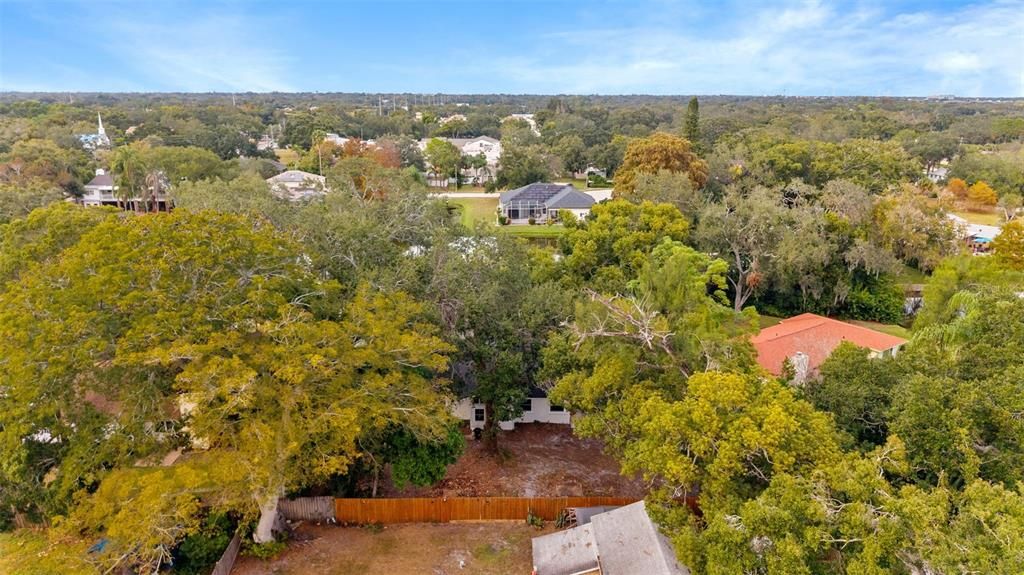 For Sale: $569,000 (3 beds, 3 baths, 1834 Square Feet)