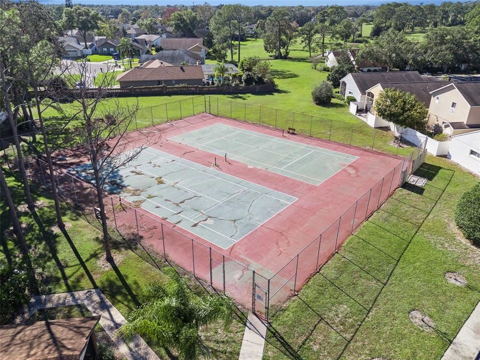 For Sale: $249,000 (2 beds, 2 baths, 1166 Square Feet)