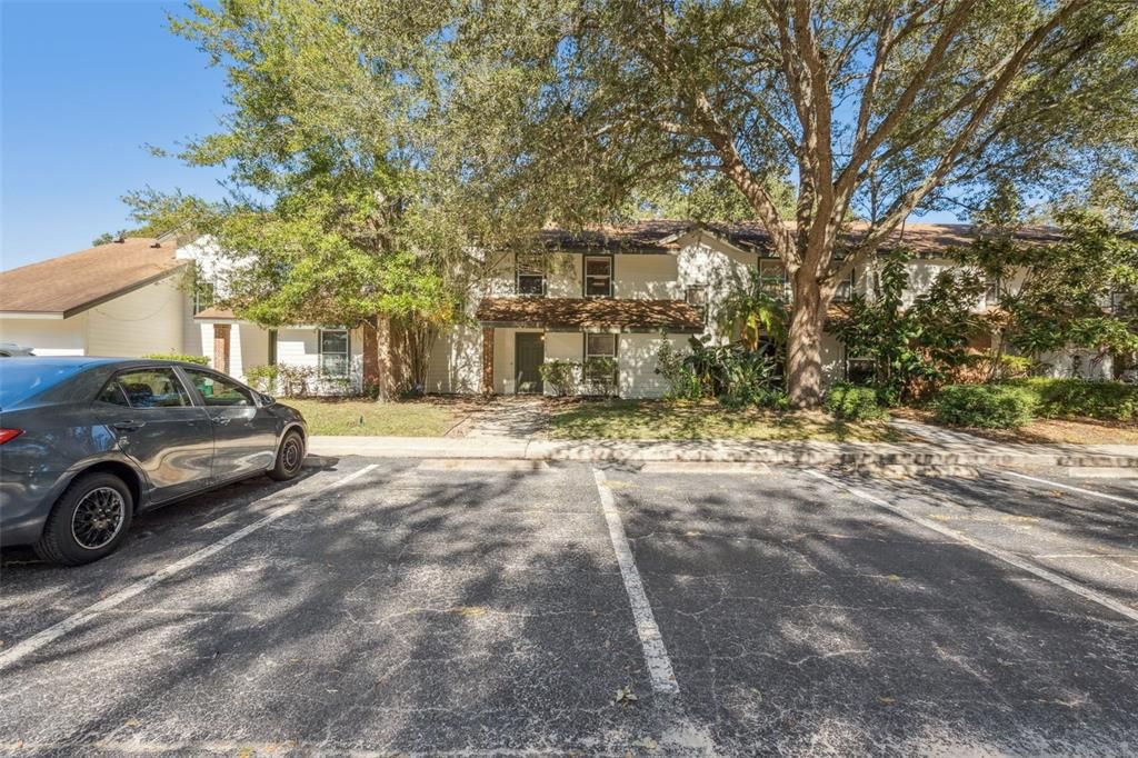 For Sale: $249,000 (2 beds, 2 baths, 1166 Square Feet)