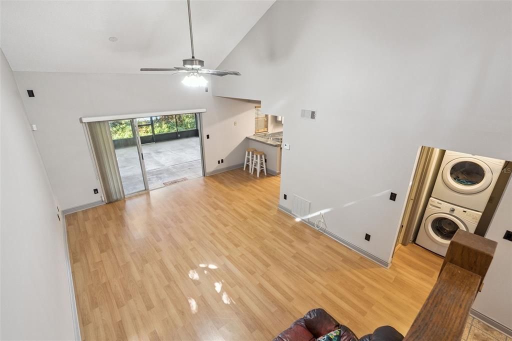 For Sale: $249,000 (2 beds, 2 baths, 1166 Square Feet)