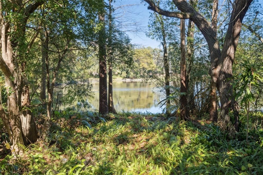 For Sale: $249,000 (2 beds, 2 baths, 1166 Square Feet)