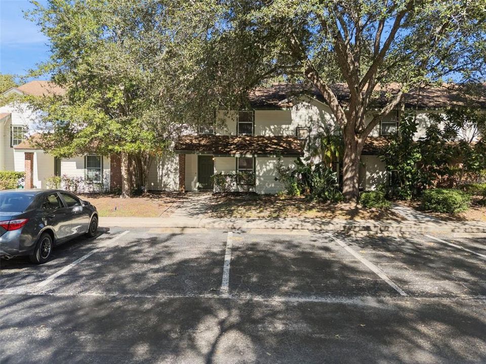 For Sale: $249,000 (2 beds, 2 baths, 1166 Square Feet)