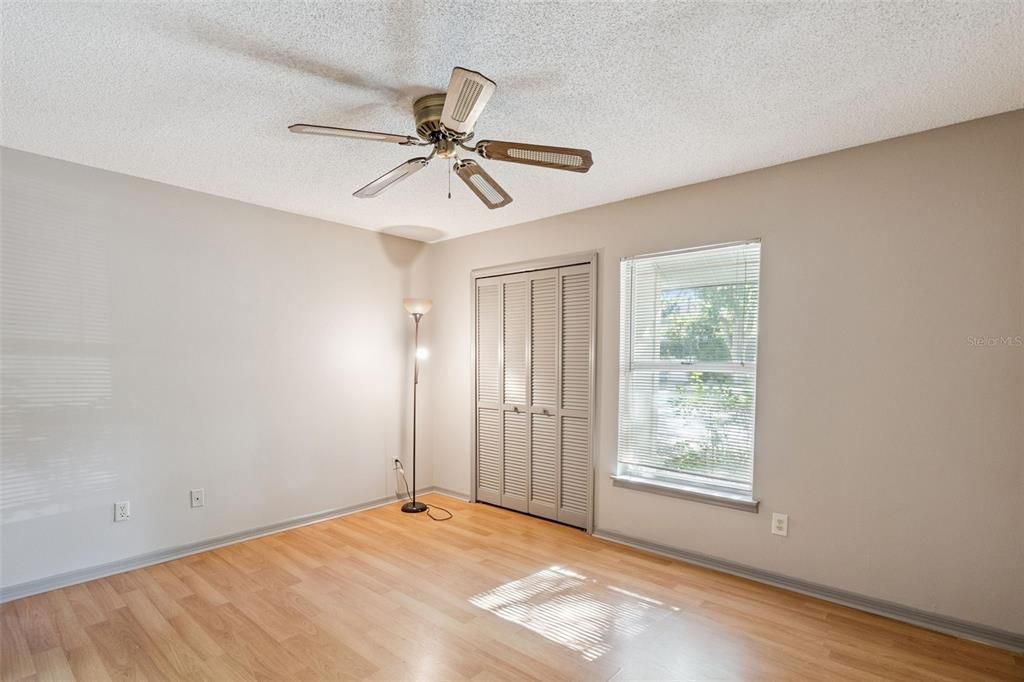For Sale: $249,000 (2 beds, 2 baths, 1166 Square Feet)