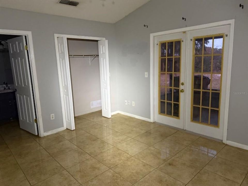 For Sale: $225,000 (3 beds, 2 baths, 1508 Square Feet)