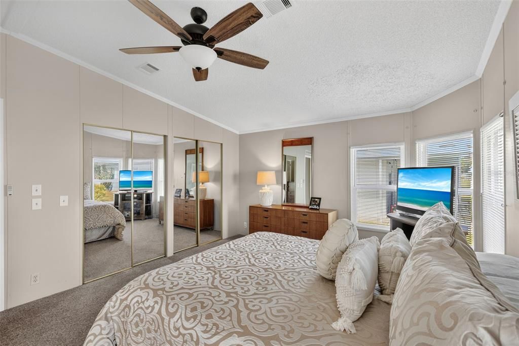 En Venta: $169,900 (2 camas, 2 baños, 1529 Pies cuadrados)