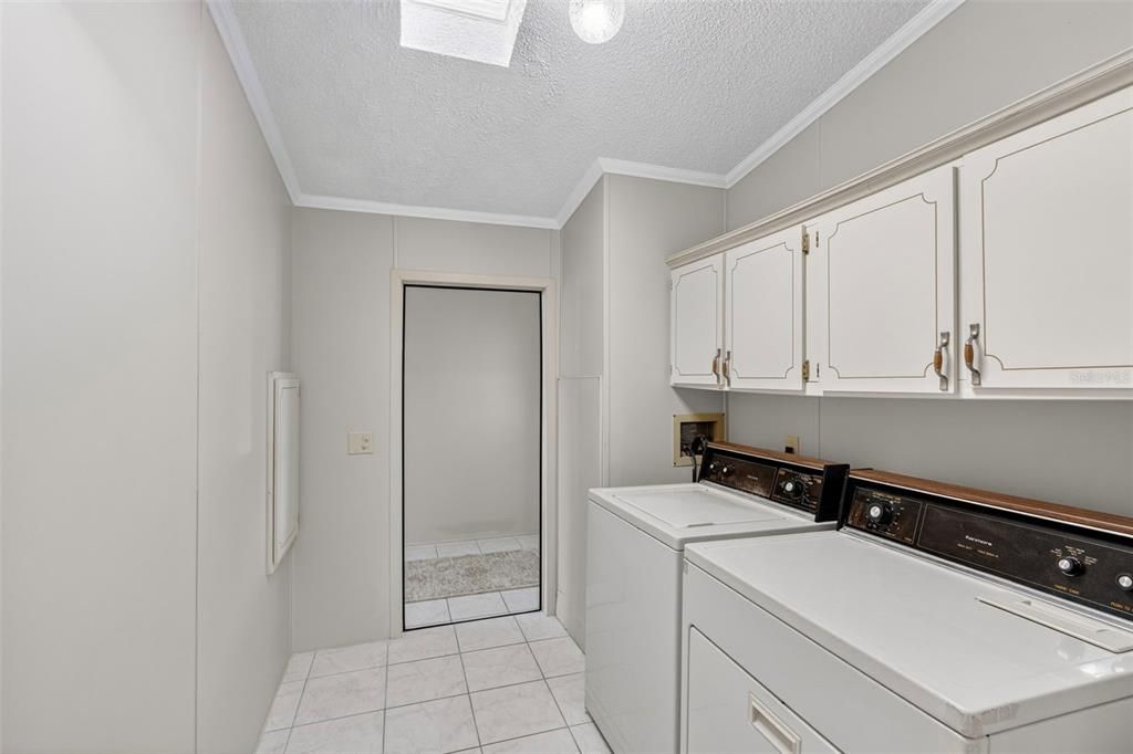 En Venta: $169,900 (2 camas, 2 baños, 1529 Pies cuadrados)