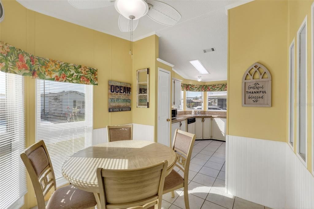 En Venta: $169,900 (2 camas, 2 baños, 1529 Pies cuadrados)