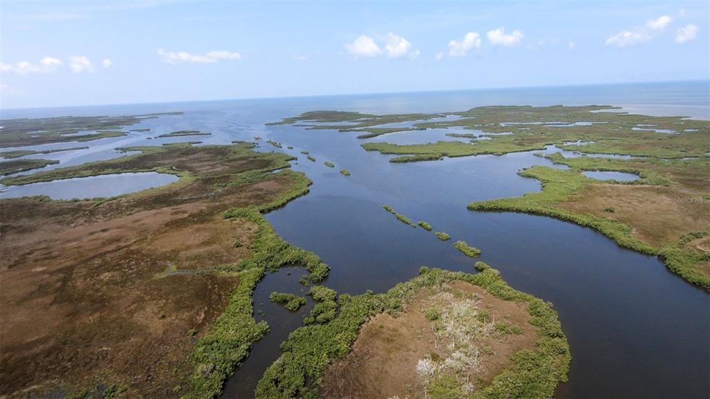 待售: $13,500,000 (10.00 acres)