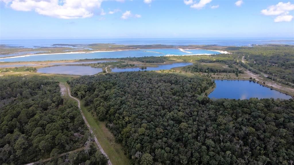 待售: $13,500,000 (10.00 acres)