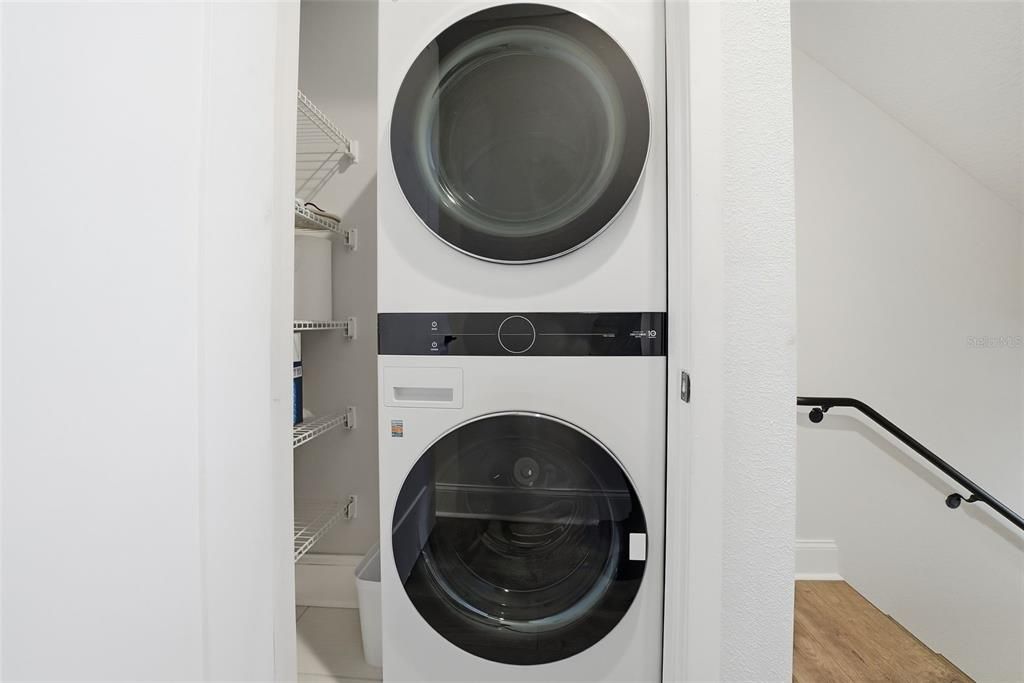 待售: $774,999 (3 贝兹, 3 浴室, 1855 平方英尺)