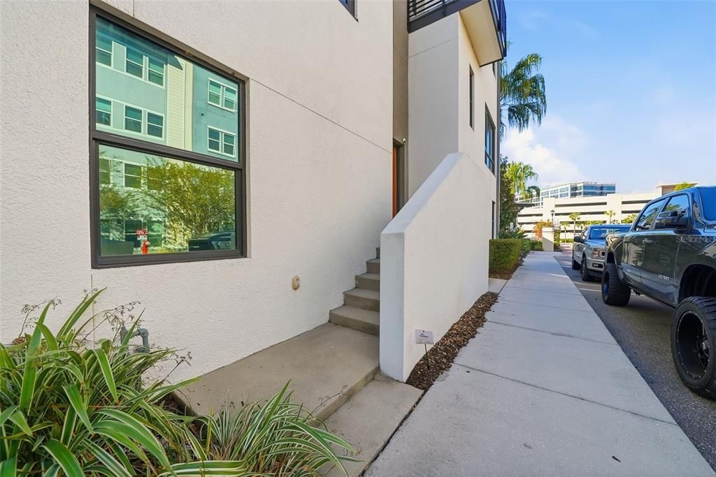 待售: $774,999 (3 贝兹, 3 浴室, 1855 平方英尺)