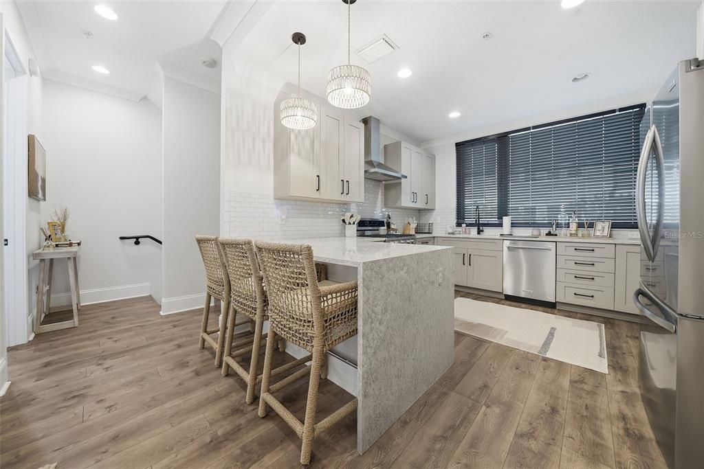 待售: $774,999 (3 贝兹, 3 浴室, 1855 平方英尺)