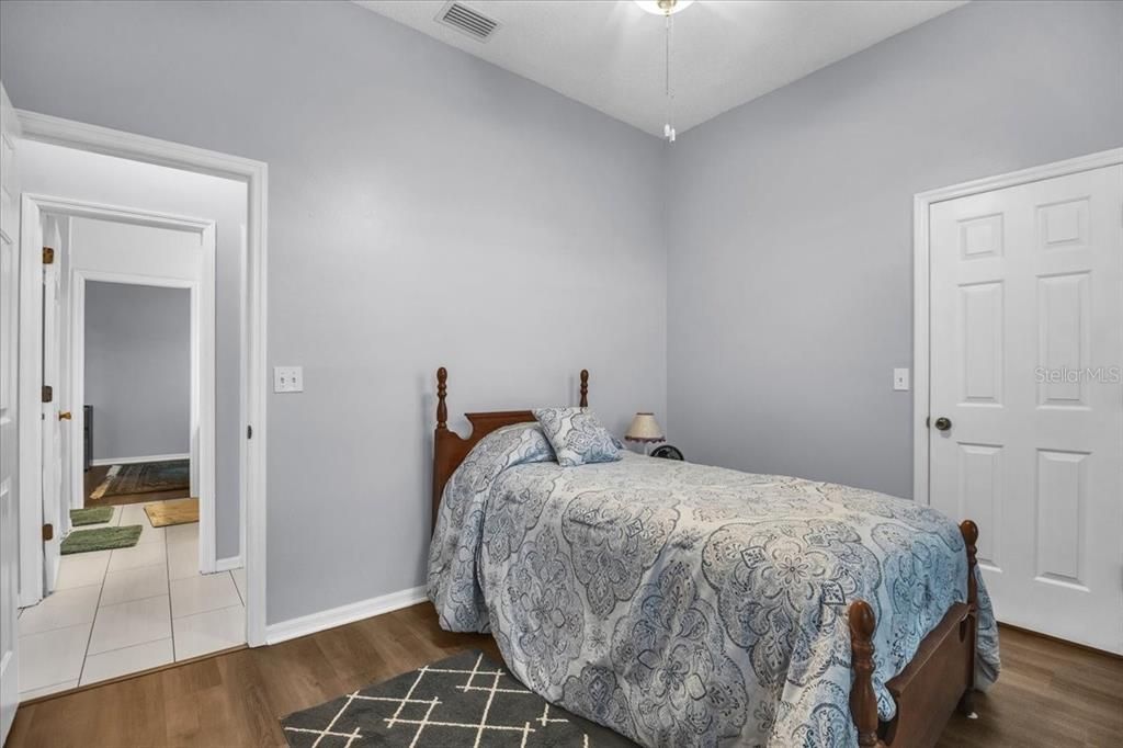 En Venta: $619,900 (3 camas, 2 baños, 2135 Pies cuadrados)