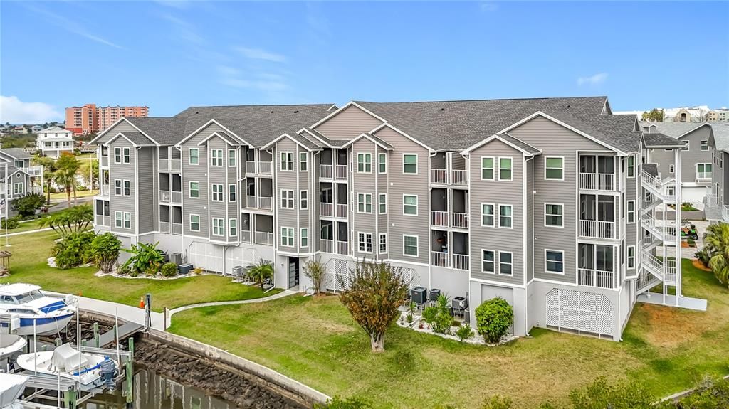 En Venta: $295,000 (2 camas, 2 baños, 964 Pies cuadrados)