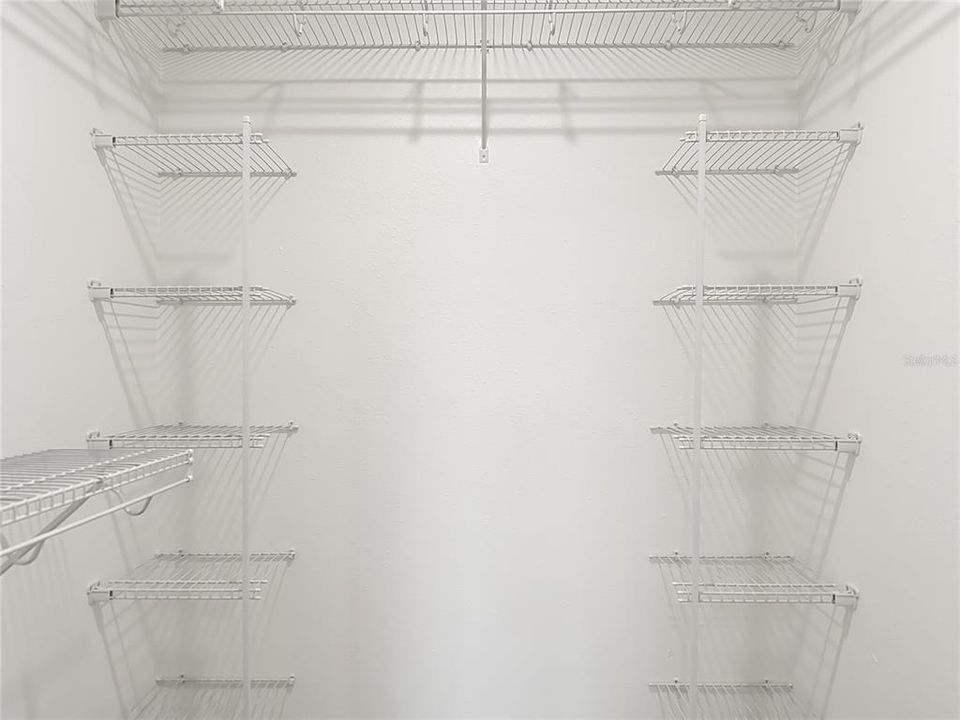 En Venta: $295,000 (2 camas, 2 baños, 964 Pies cuadrados)