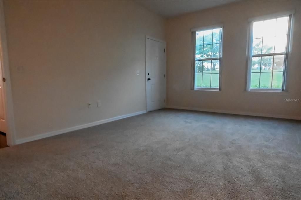 For Rent: $2,250 (4 beds, 3 baths, 1730 Square Feet)