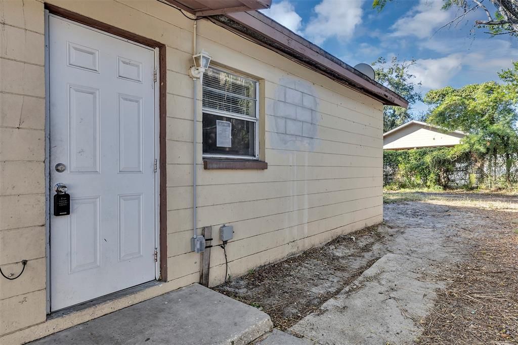 На продажу: $318,500 (0 спален, 0 ванн, 1232 Квадратных фут)