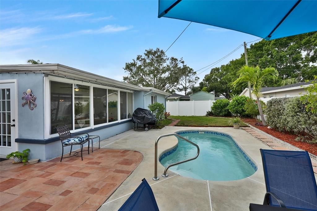 待售: $475,000 (3 贝兹, 2 浴室, 1479 平方英尺)