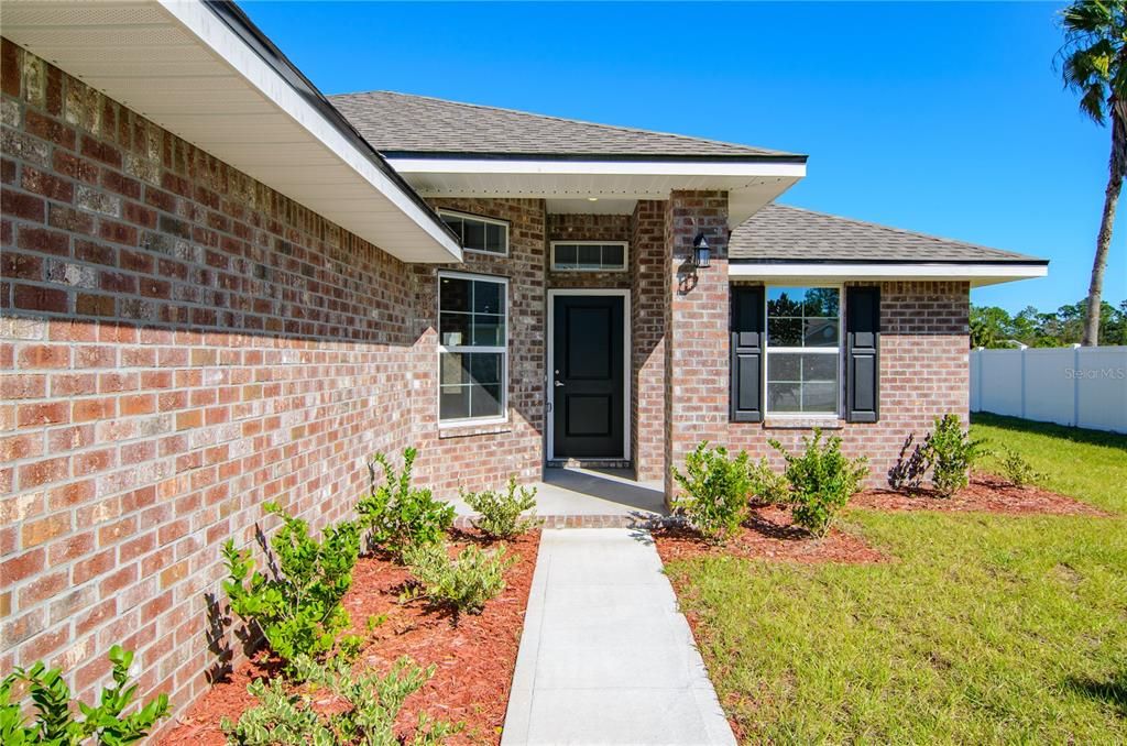 For Sale: $337,400 (3 beds, 2 baths, 1505 Square Feet)