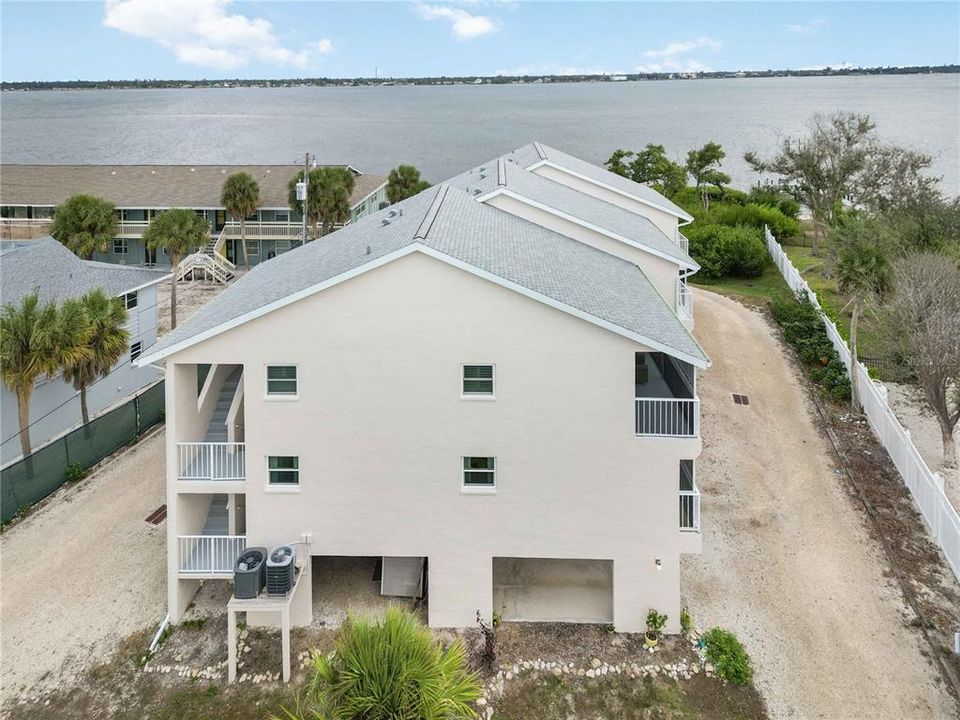 待售: $424,900 (2 贝兹, 2 浴室, 1046 平方英尺)