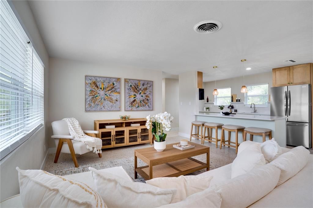 待售: $439,000 (3 贝兹, 3 浴室, 1264 平方英尺)