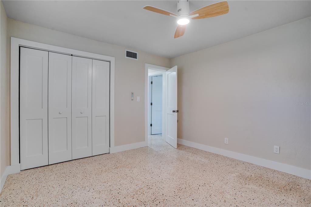 待售: $439,000 (3 贝兹, 3 浴室, 1264 平方英尺)