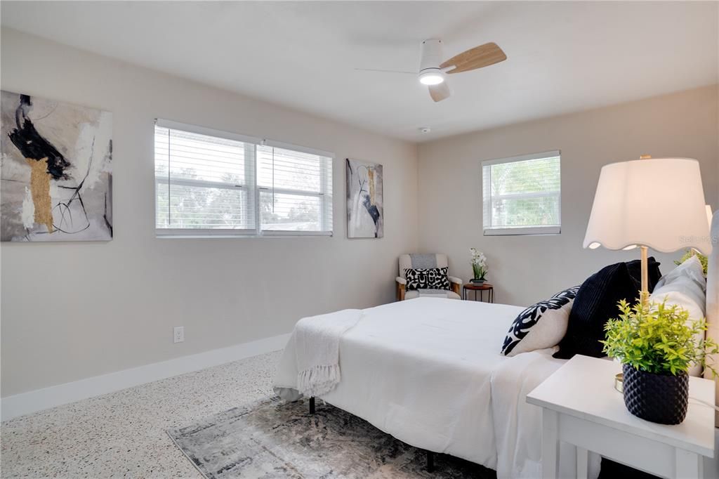 待售: $439,000 (3 贝兹, 3 浴室, 1264 平方英尺)