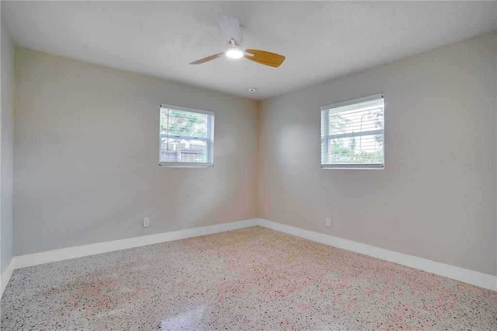 待售: $439,000 (3 贝兹, 3 浴室, 1264 平方英尺)