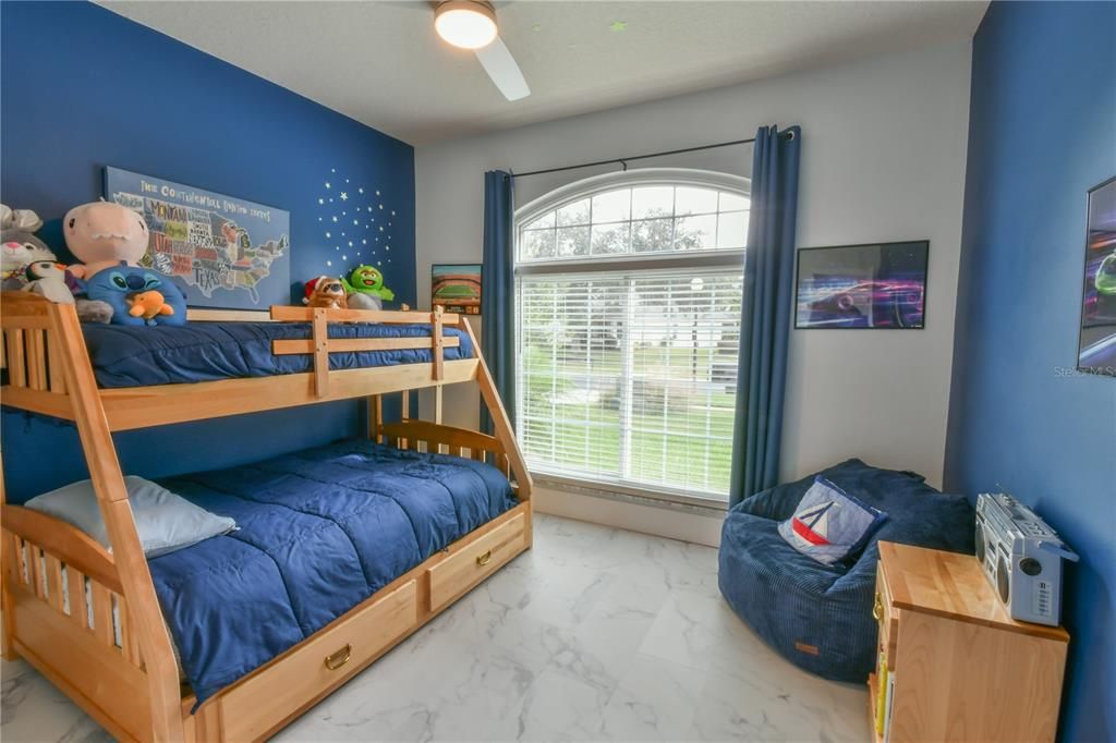 На продажу: $529,950 (3 спален, 3 ванн, 2252 Квадратных фут)