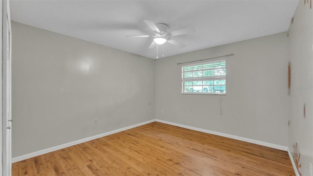 En Venta: $334,000 (3 camas, 2 baños, 1695 Pies cuadrados)