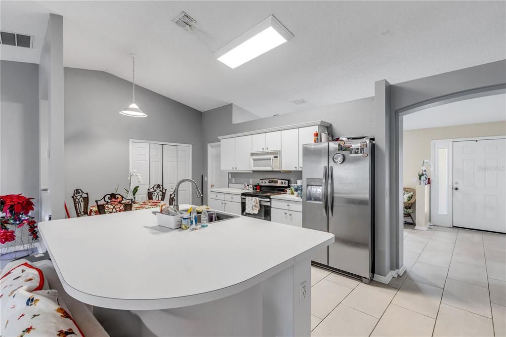 En Venta: $310,000 (3 camas, 2 baños, 2020 Pies cuadrados)